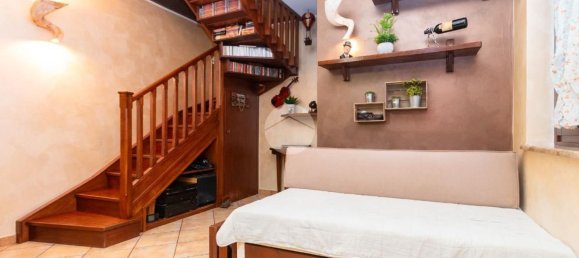 Casa de 2 habitaciónes en Alpignano, Italy No. 285905 4