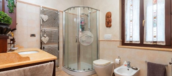 Casa de 2 habitaciónes en Alpignano, Italy No. 285905 19