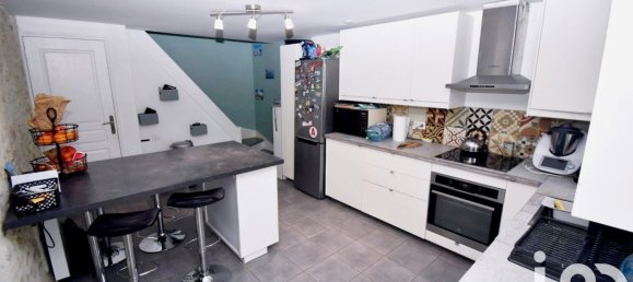 3 bedrooms House in Senlis, France No. 226508 9