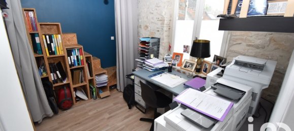 3 bedrooms House in Senlis, France No. 226508 8