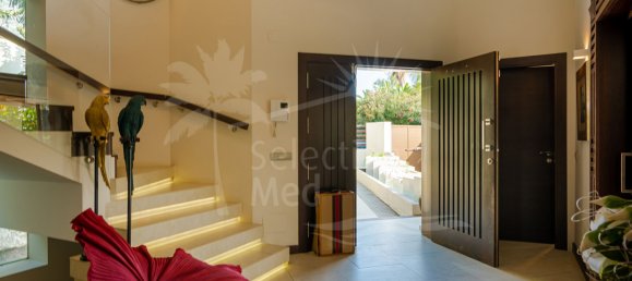 6 bedrooms Villa in Marbella, Spain No. 116855 14