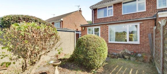 3 bedrooms House in Watford, United Kingdom No. 6785 16