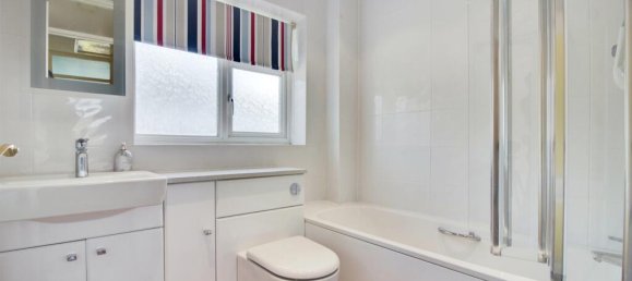 3 bedrooms House in Watford, United Kingdom No. 6785 13