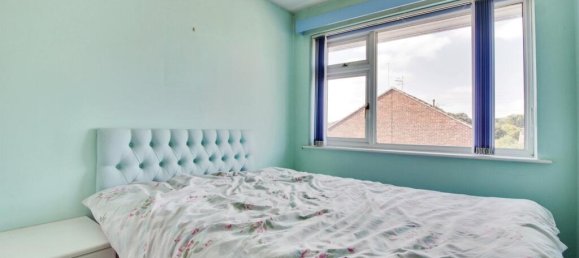 3 bedrooms House in Watford, United Kingdom No. 6785 9