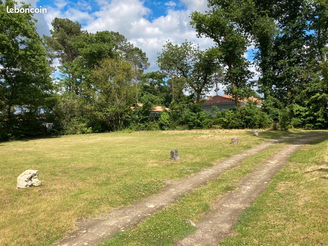  Land in Narrosse, France No. 319826