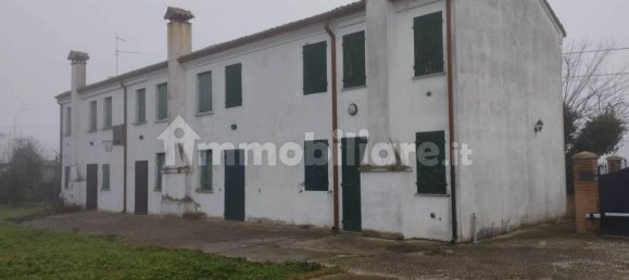 3 chambres Villa à Piacenza d'Adige, Italy No. 198933 4