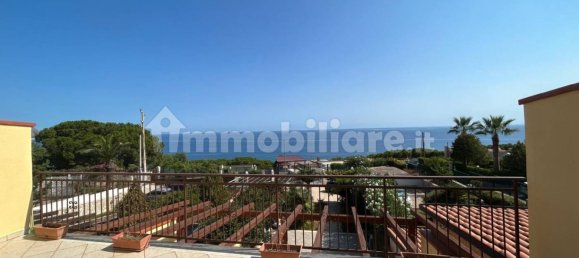 3 bedrooms Apartment in Altavilla Milicia, Italy No. 347156 2
