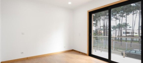 10 chambres house à vendre à Corroios, Seixal, Setubal, Portugal № 110283 49