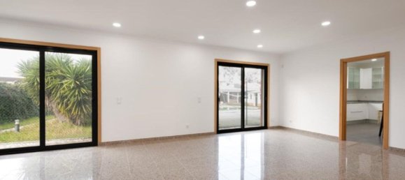 10 chambres house à vendre à Corroios, Seixal, Setubal, Portugal № 110283 34