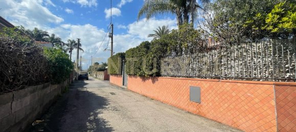 1 Schlafzimmer Villa in Catania, Italy, Nr. 215511 32
