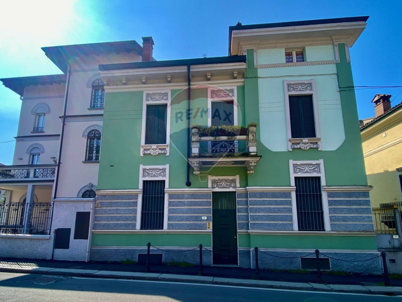 7 bedrooms Villa in Pavia, Italy No. 392772
