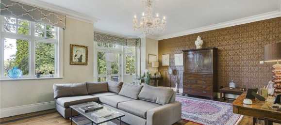 4 bedrooms House in Hadley Wood, United Kingdom No. 6582 9