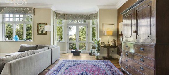 4 bedrooms House in Hadley Wood, United Kingdom No. 6582 6