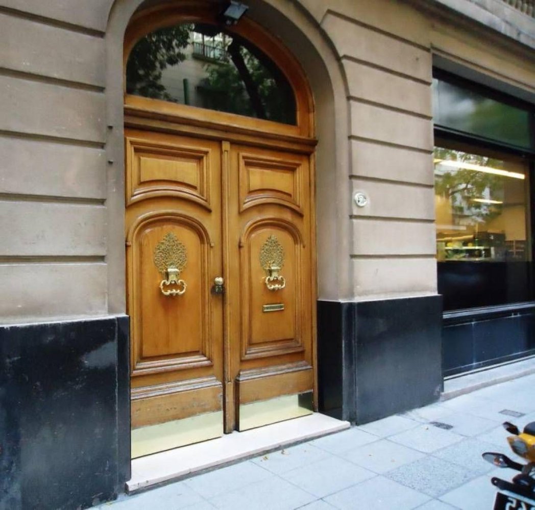 6 bedrooms Apartment in Buenos Aires, Argentina No. 97922