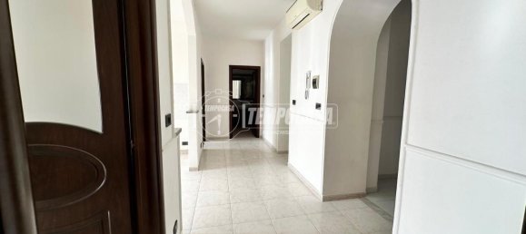 Apartamento de 3 divisões em Acerra, Italy N.º 117858 8