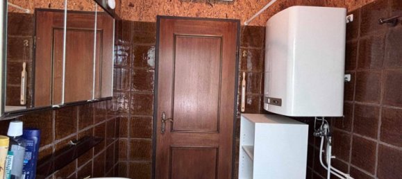 Дом с 3 спальнями в Берндорф, Австрия № 147779 18