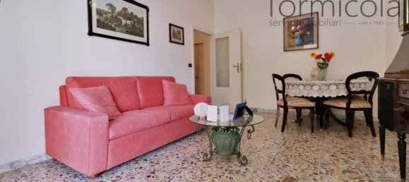 3 rooms Apartment in Portici, Italy No. 42035 16