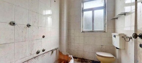 320m² Commercial property in Porto, Portugal No. 151659 15