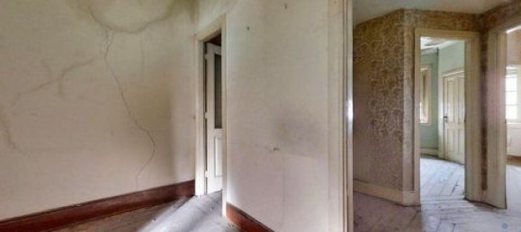 320m² Commercial property in Porto, Portugal No. 151659 22