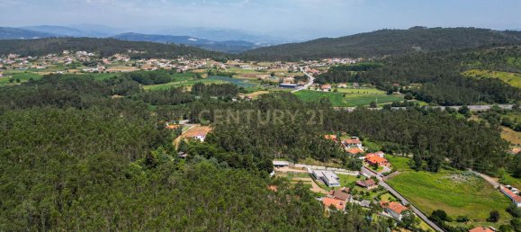 744m² Land in Barcelos, Portugal No. 33586 2