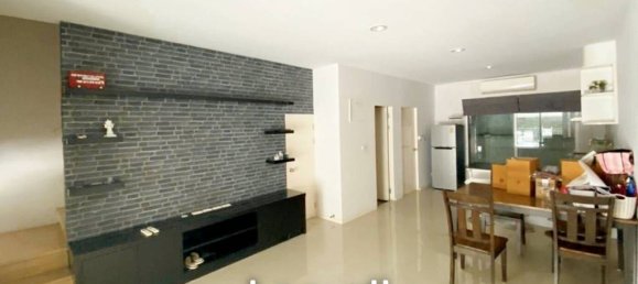 3 bedrooms Bungalow in Suan Luang, Thailand No. 15013 6