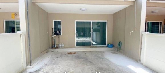 3 bedrooms Bungalow in Suan Luang, Thailand No. 15013 2