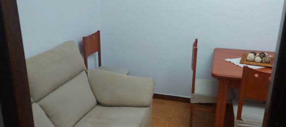 Apartamento de 2 dormitorios en Esplugues de Llobregat, Spain No. 143198 2