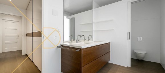 4 bedrooms Apartment in Pedralbes, Spain No. 142880 18