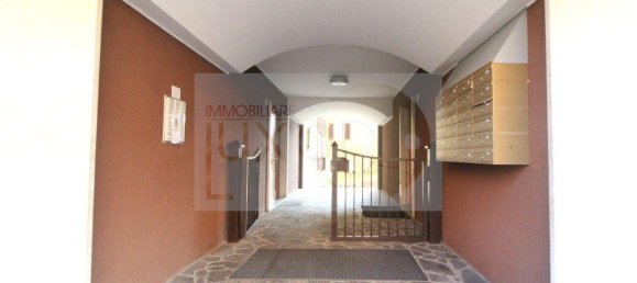 Квартира с 2 комнатами в Бульчаго, Италия № 33269 3