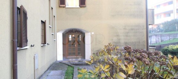 Квартира с 2 комнатами в Бульчаго, Италия № 33269 14