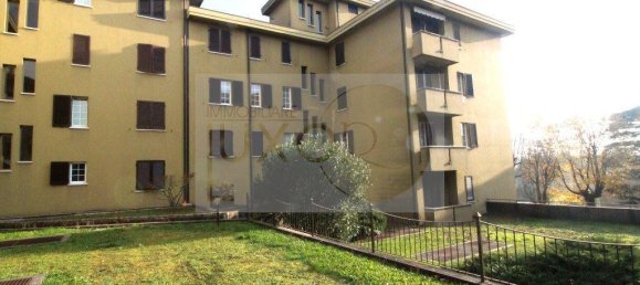 Квартира с 2 комнатами в Бульчаго, Италия № 33269 9