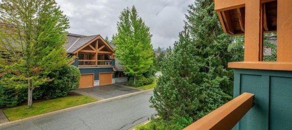 3 bedrooms House in British Columbia, Canada No. 1072 8