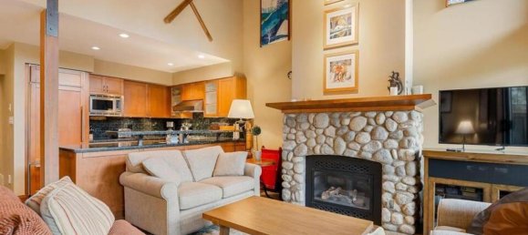 3 bedrooms House in British Columbia, Canada No. 1072 5