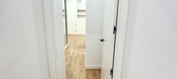 3 bedrooms Apartment in Madrid, Spain No. 173786 87