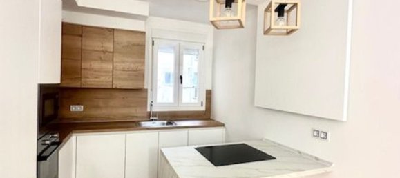 3 bedrooms Apartment in Madrid, Spain No. 173786 32