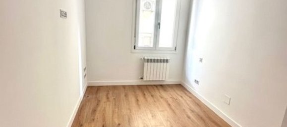 3 bedrooms Apartment in Madrid, Spain No. 173786 46