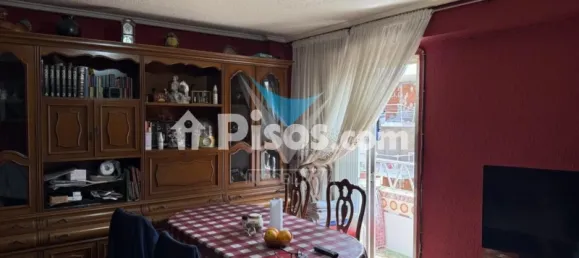Apartamento de 4 dormitorios en Manises, Spain No. 175459 3