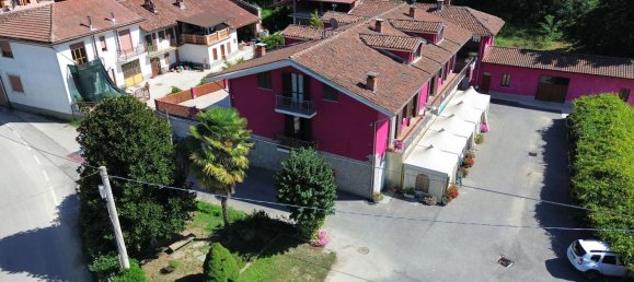 1200m² Building in Ferrere, Italy No. 345572 8