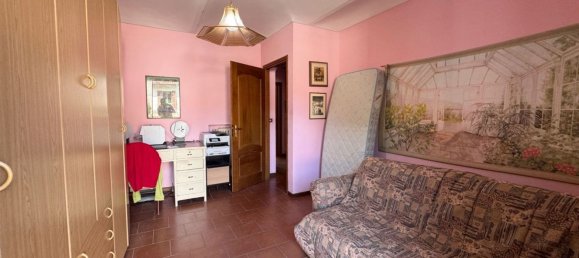 1200m² Building in Ferrere, Italy No. 345572 23