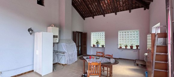 1200m² Building in Ferrere, Italy No. 345572 43