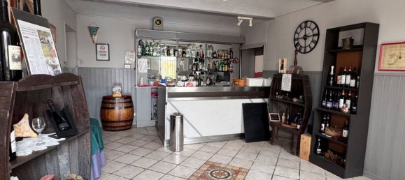 1200m² Building in Ferrere, Italy No. 345572 14