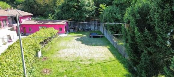 1200m² Building in Ferrere, Italy No. 345572 6