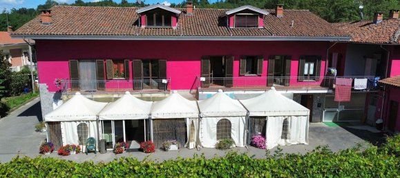 1200m² Building in Ferrere, Italy No. 345572 2
