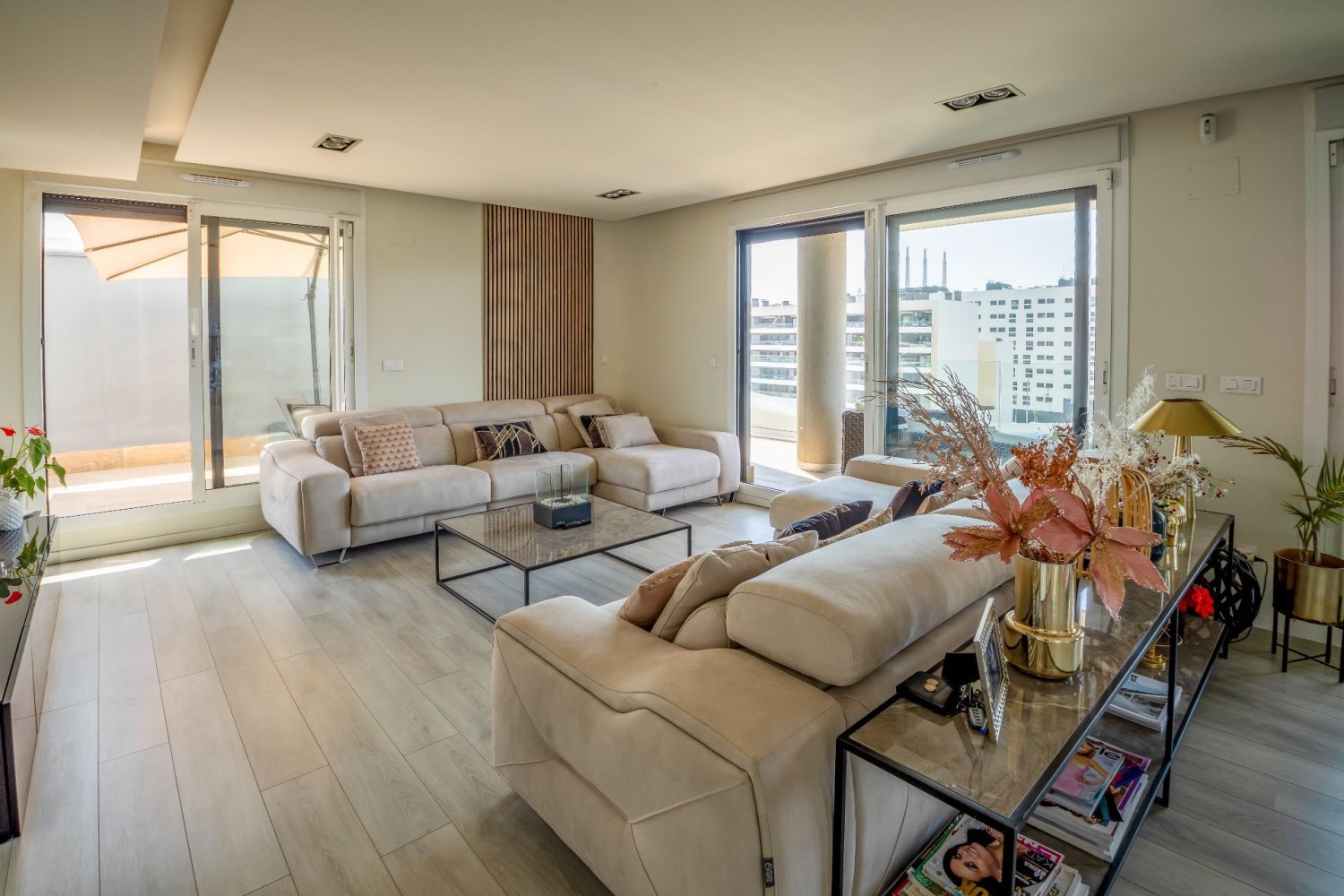 5 Schlafzimmer Doppelhaus in Badalona, Spain, Nr. 208212