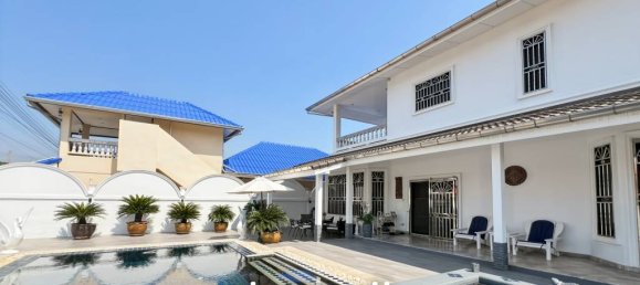 3 Schlafzimmer Villa in Cha-am, Thailand, Nr. 26359 7
