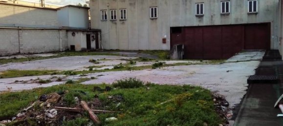 2777m² Warehouse in Campello sul Clitunno, Italy No. 78047 4