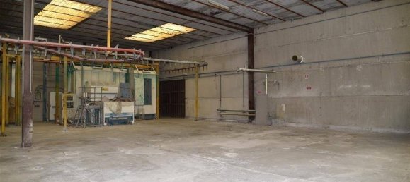 2777m² Warehouse in Campello sul Clitunno, Italy No. 78047 10