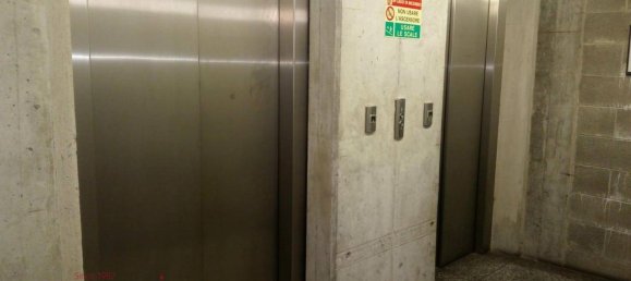 1 room Garage in Milan, Italy No. 248076 3