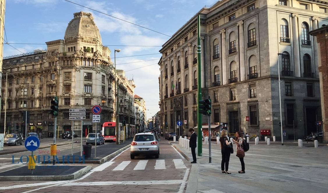 1 room Garage in Milan, Italy No. 248076