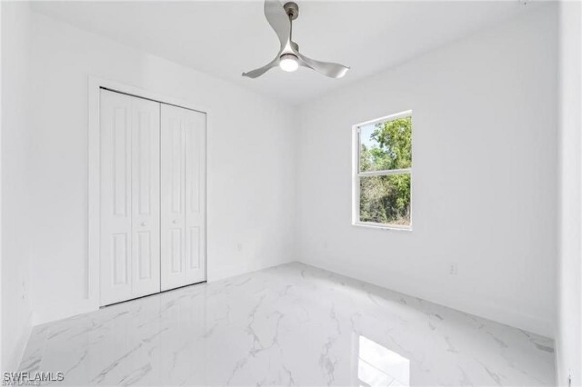 6 bedrooms House in Lehigh Acres, USA No. 434119